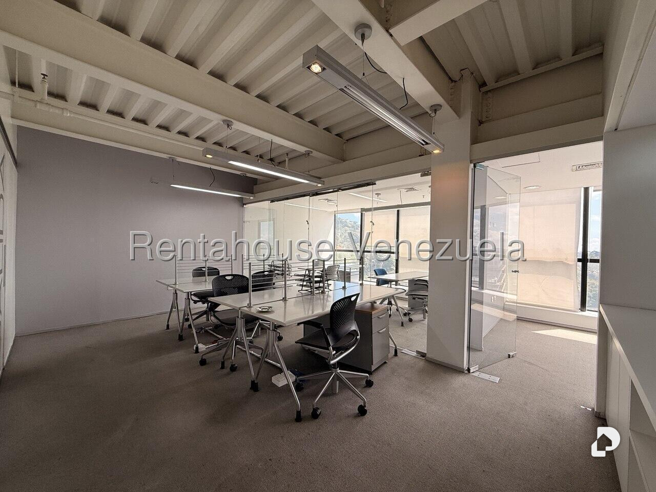 Local comercial en La Lagunita Country Club, Caracas – 4