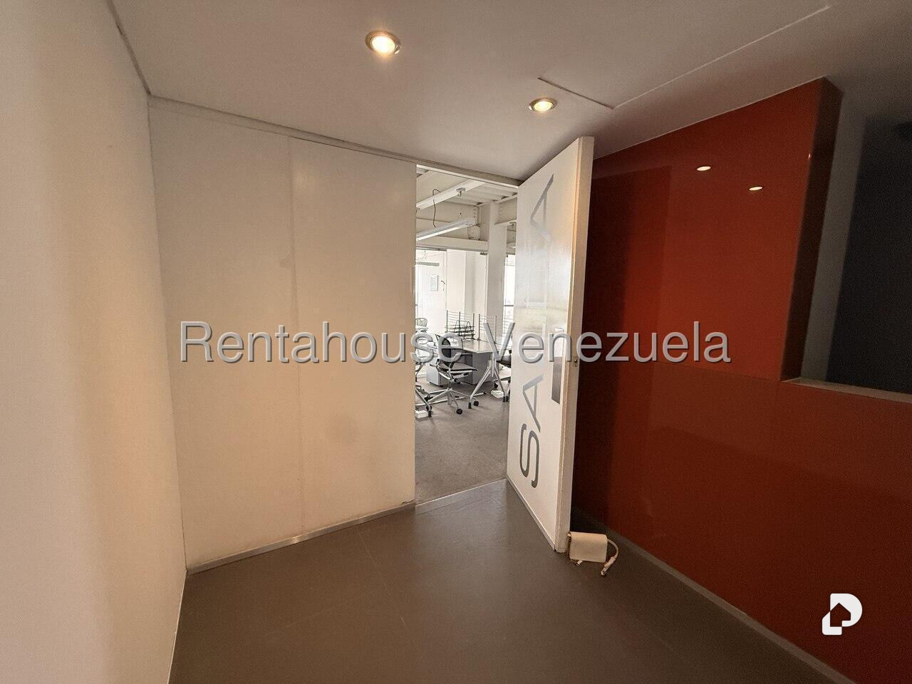 Local comercial en La Lagunita Country Club, Caracas – 7