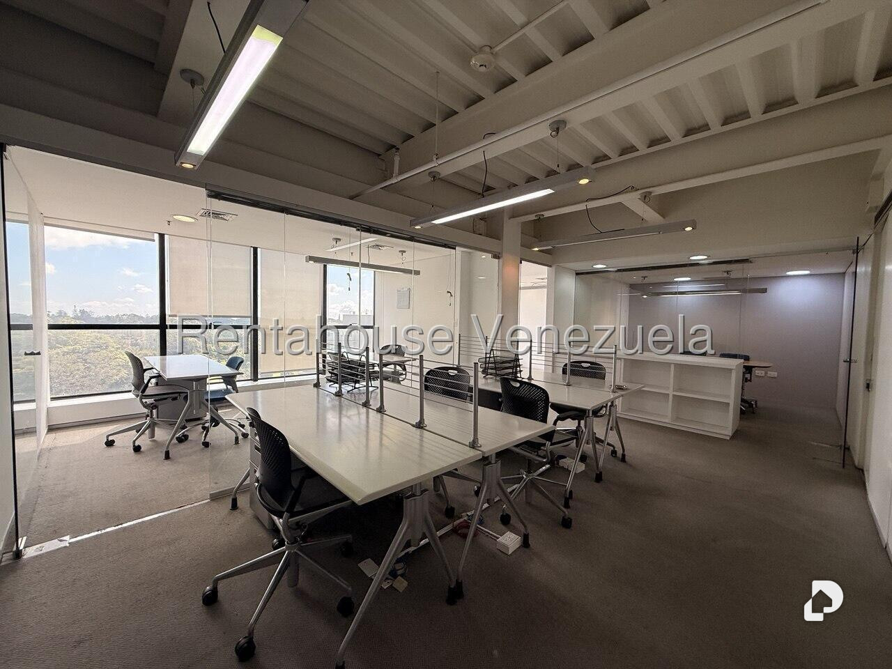 Local comercial en La Lagunita Country Club, Caracas – 2