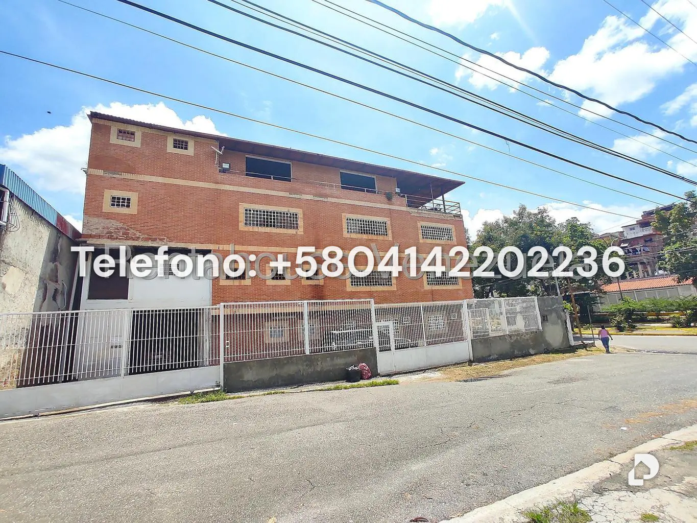Building in Guatire – 3