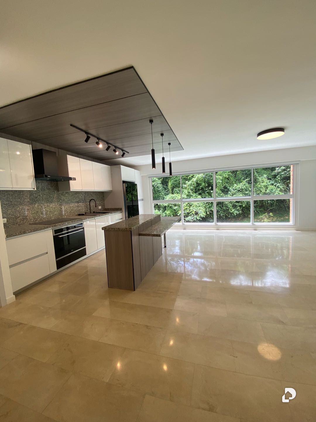 Apartamento en La Boyera, Caracas – 10