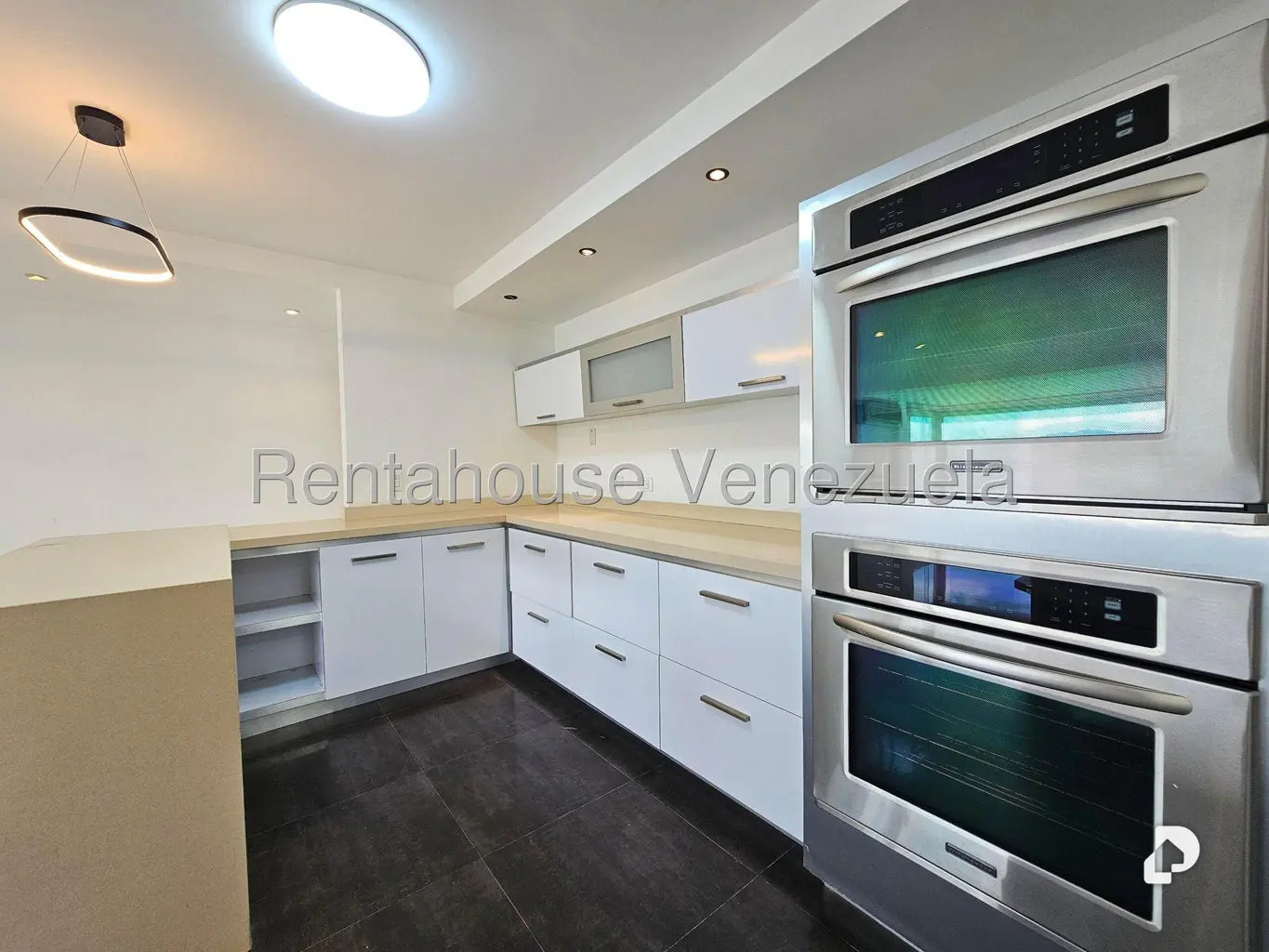 Apartamento en Los Naranjos (del Cafetal), Caracas – 14
