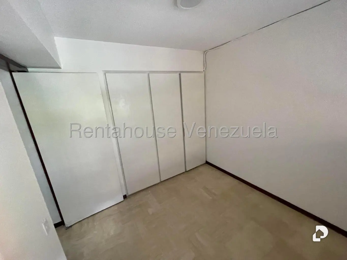 Apartamento en Terrazas del Ávila, Caracas – 18