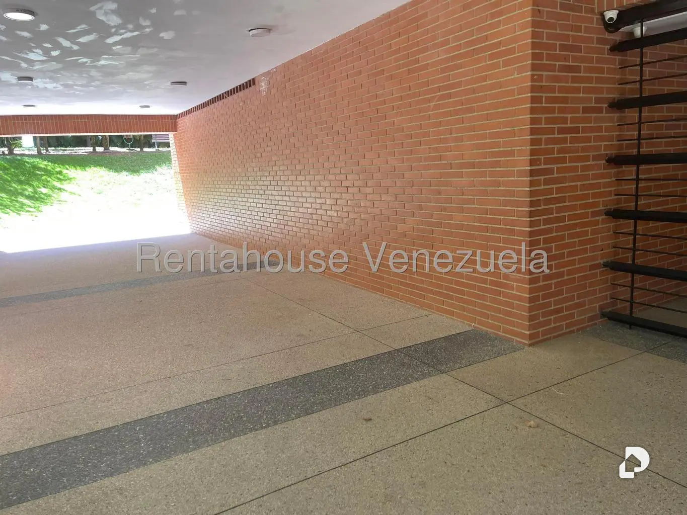 Apartamento en Terrazas del Ávila, Caracas – 29