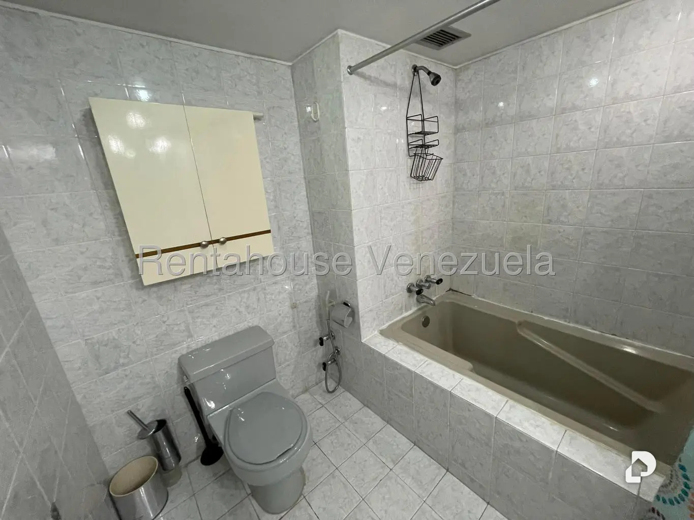 Apartamento en Terrazas del Ávila, Caracas – 12