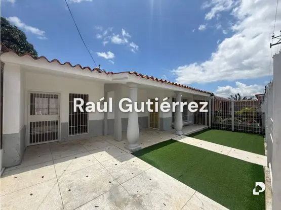 Casa en Urb. Las Mercedes, Cabudare – 30