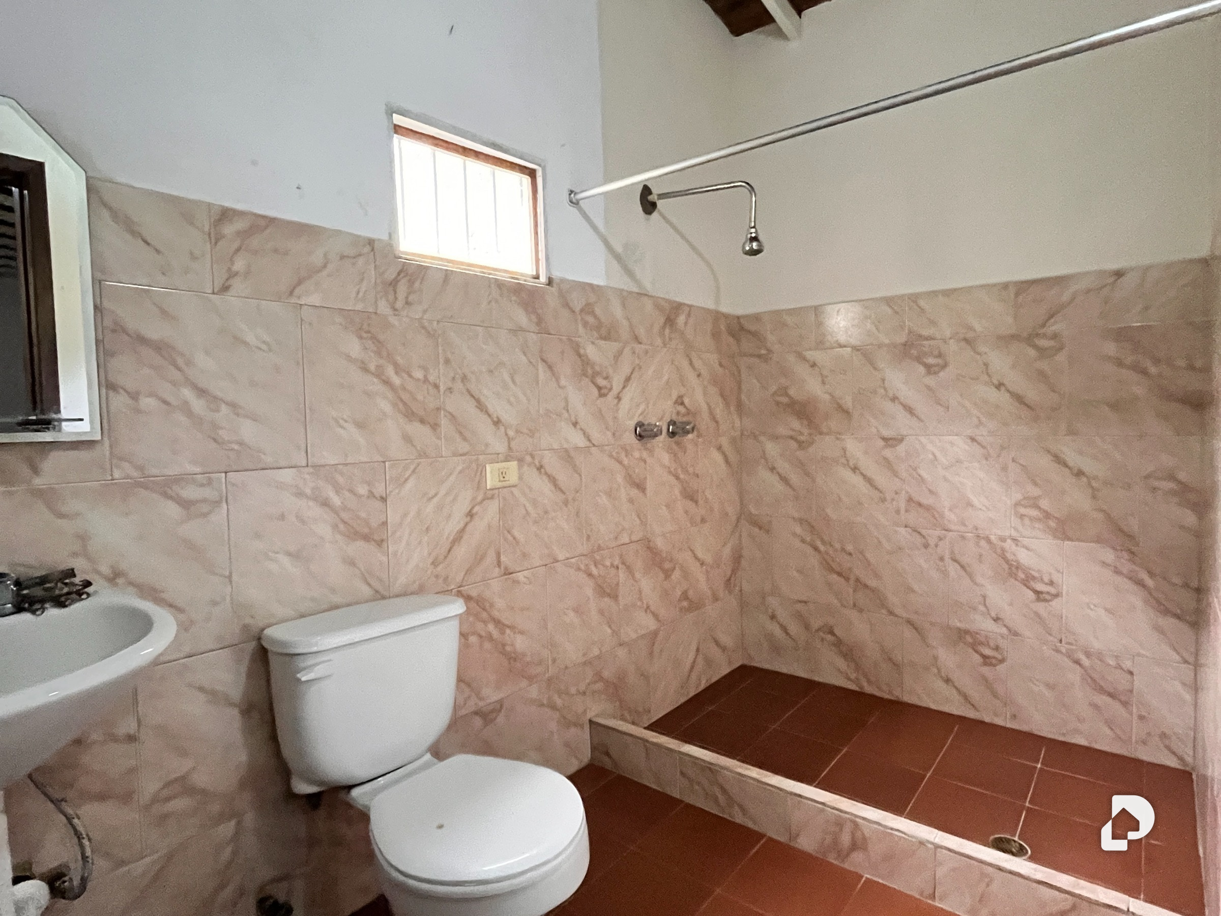 Casa en Parroquia Gonzalo Picón Febres, El Valle – 13