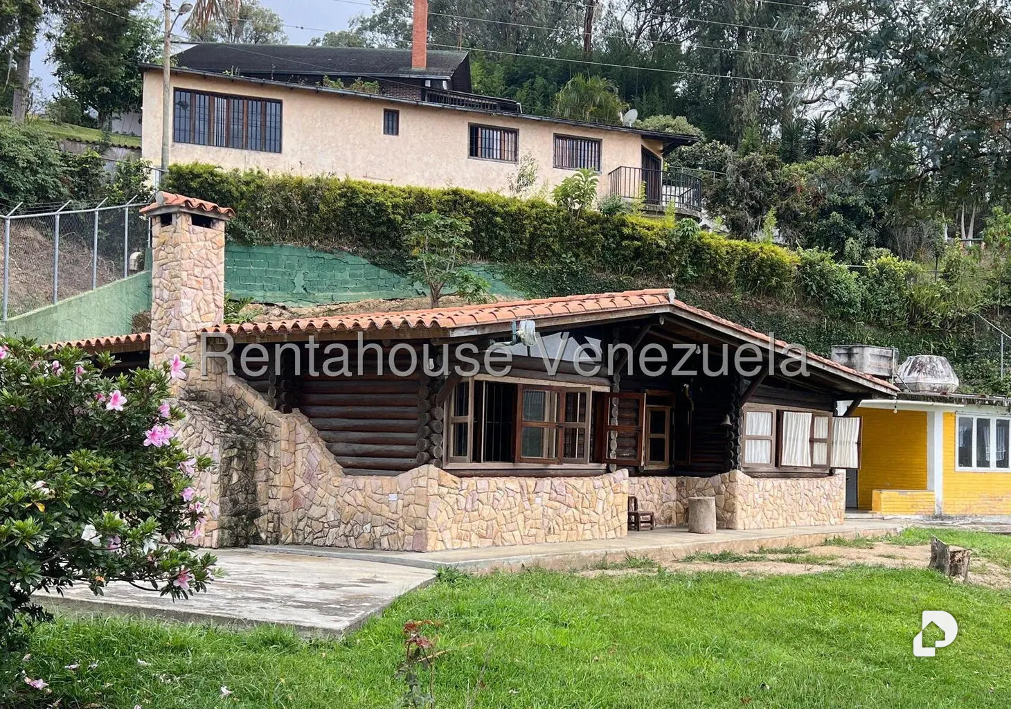 Casa en El Junko, Caracas – 1
