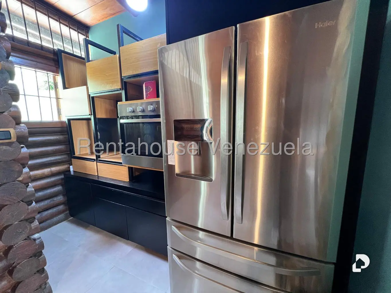Casa en El Junko, Caracas – 11