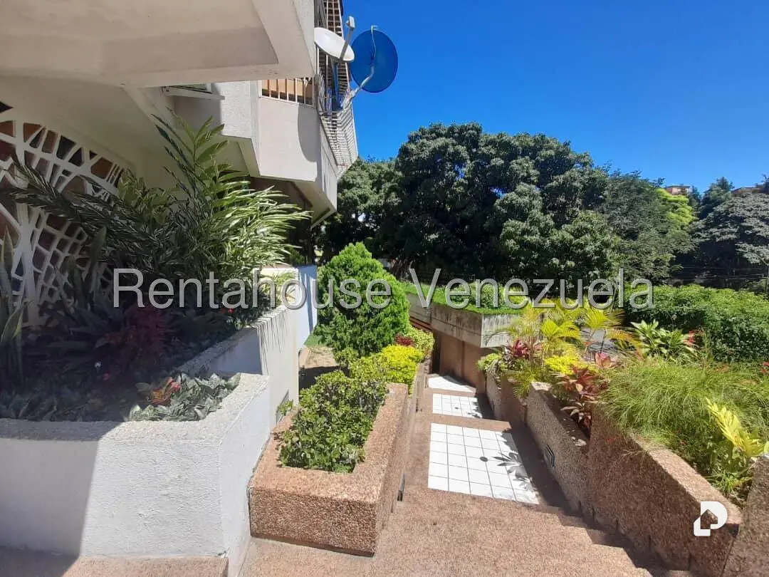 Apartamento en Alta Florida, Caracas – 28