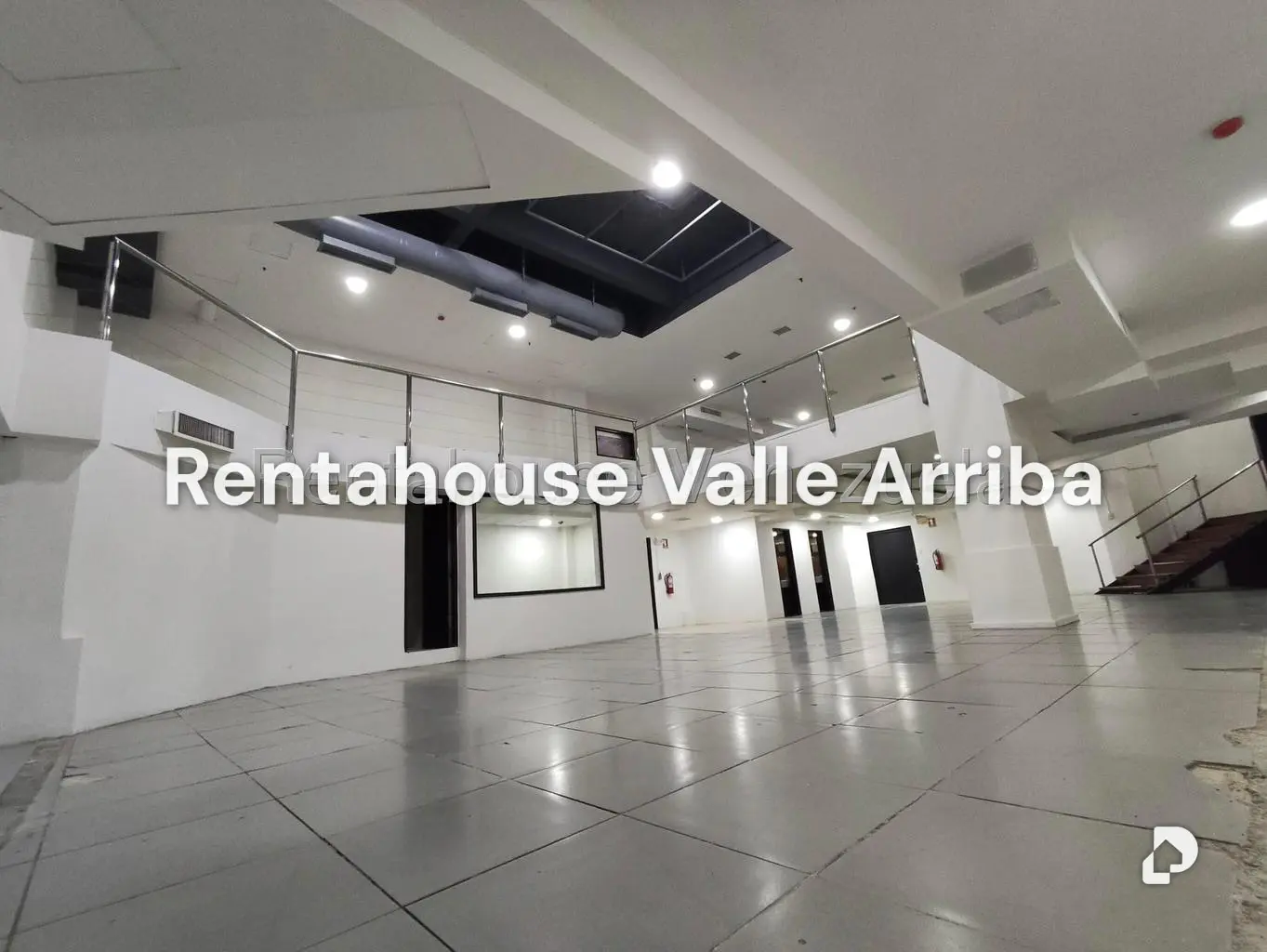 Local comercial en Macaracuay, Caracas – 3