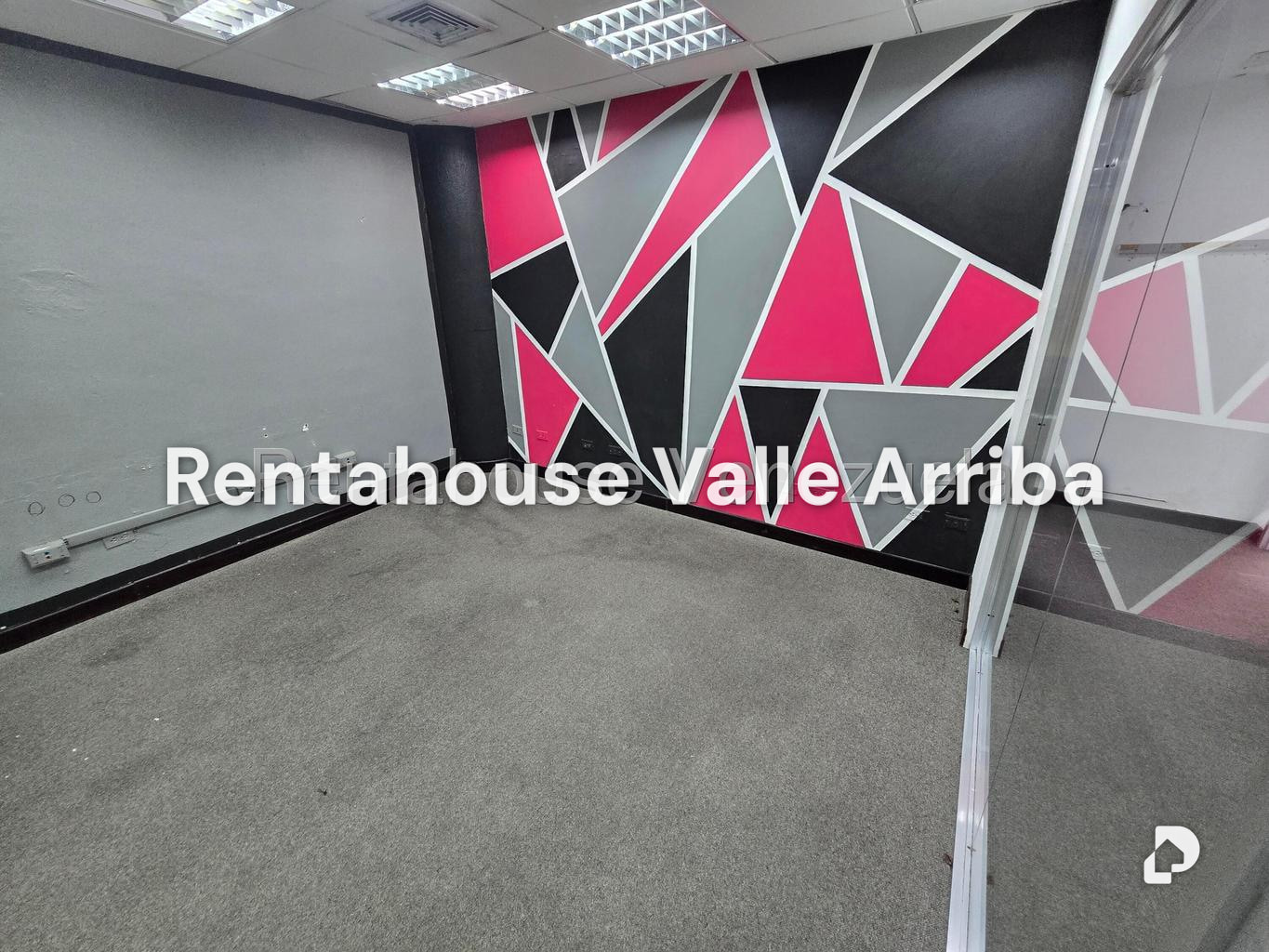 Local comercial en El Recreo, Caracas – 10