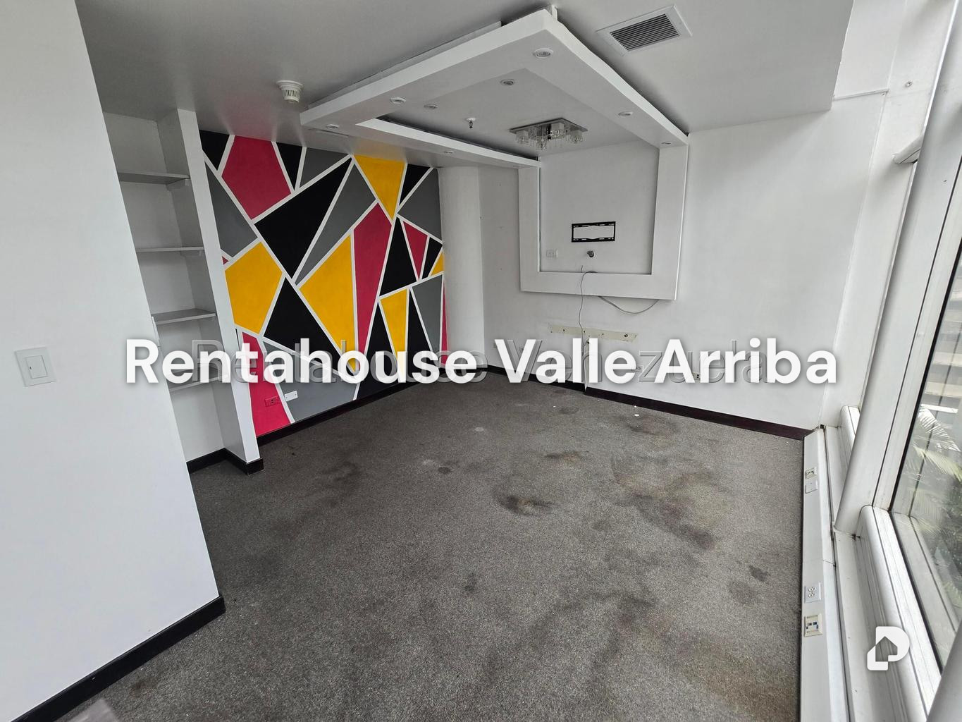 Local comercial en El Recreo, Caracas – 12