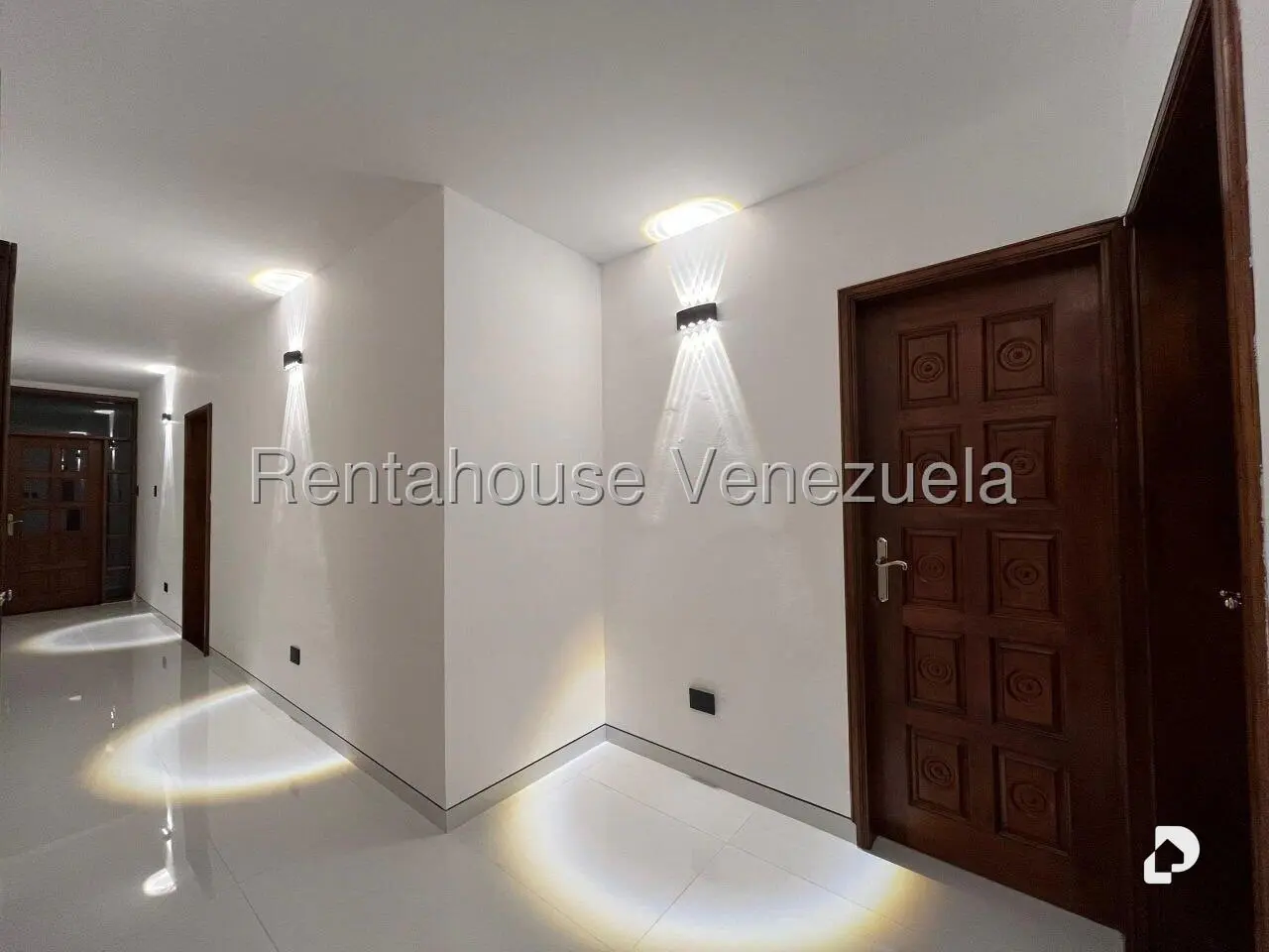 Casa en Cumbres de Curumo, Caracas – 22