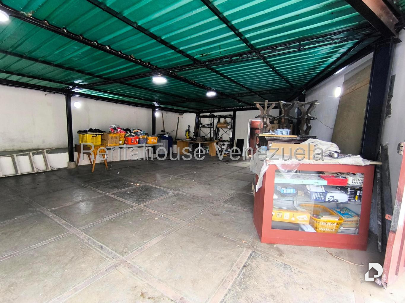 Local comercial en Montecristo, Caracas – 3