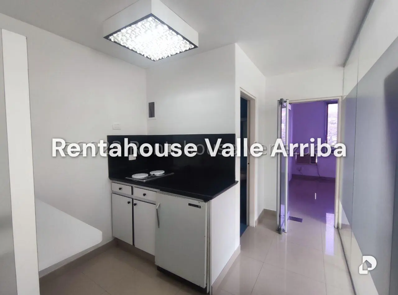 Local comercial en Las Mercedes, Caracas – 8