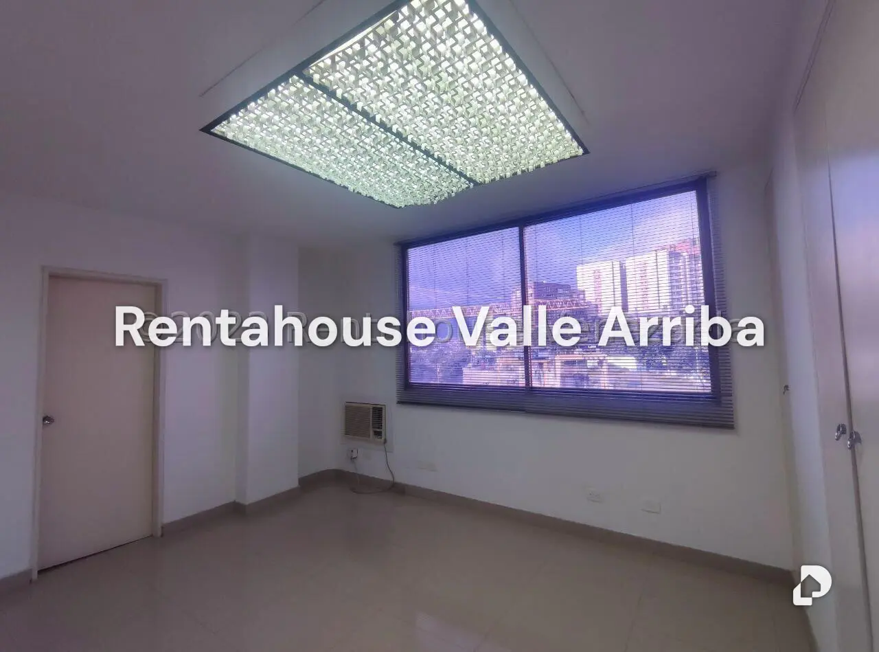 Local comercial en Las Mercedes, Caracas – 9