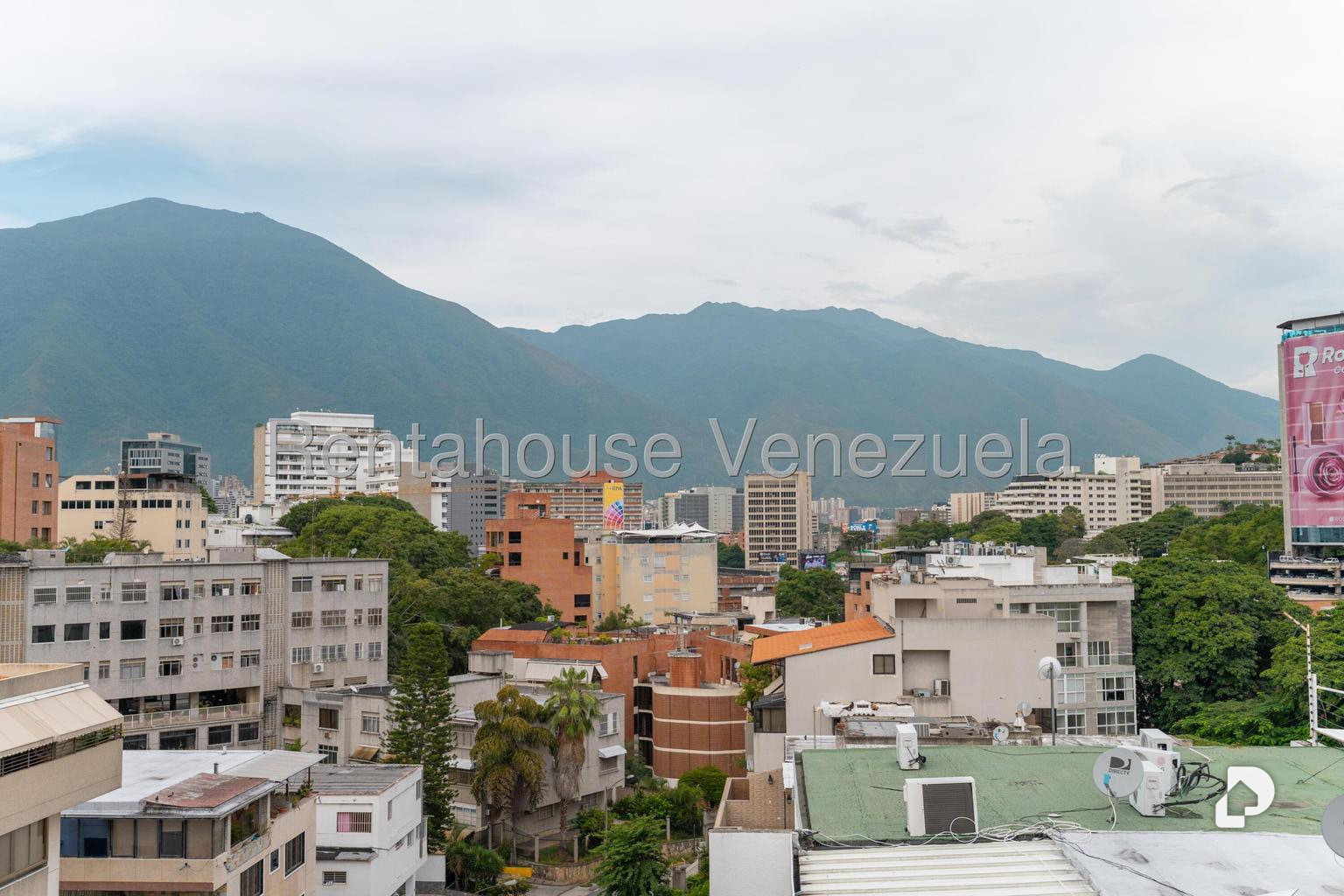 Apartamento en Los Naranjos de las Mercedes, Caracas – 5