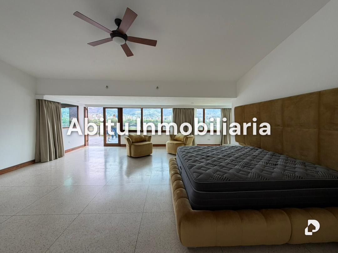 Casa en Lomas de Chuao, Caracas – 6