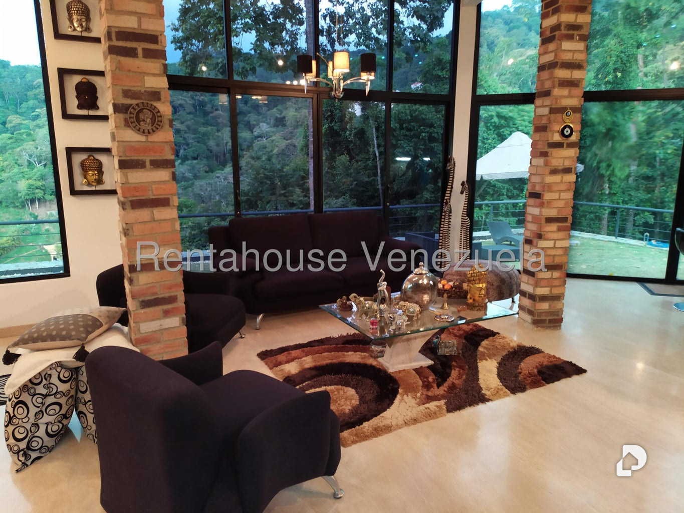 Casa en Monte Claro, Caracas – 19