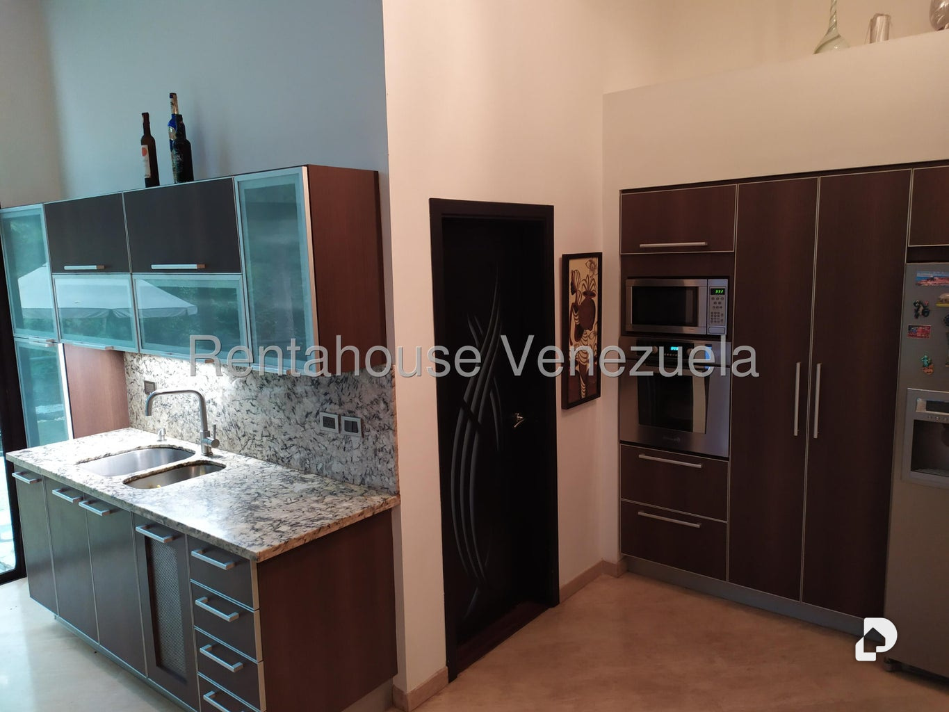 Casa en Monte Claro, Caracas – 12