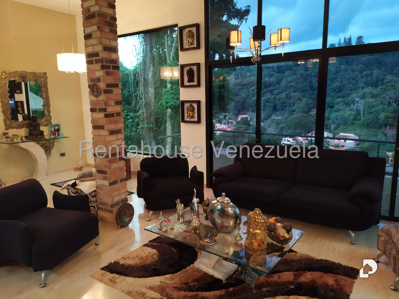 Casa en Monte Claro, Caracas – 18