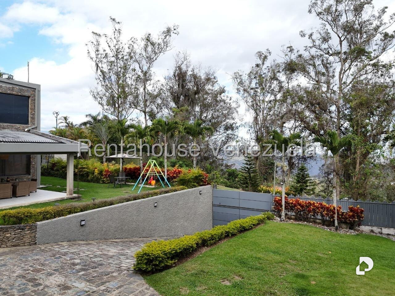 Casa en La Lagunita Country Club, Caracas – 17