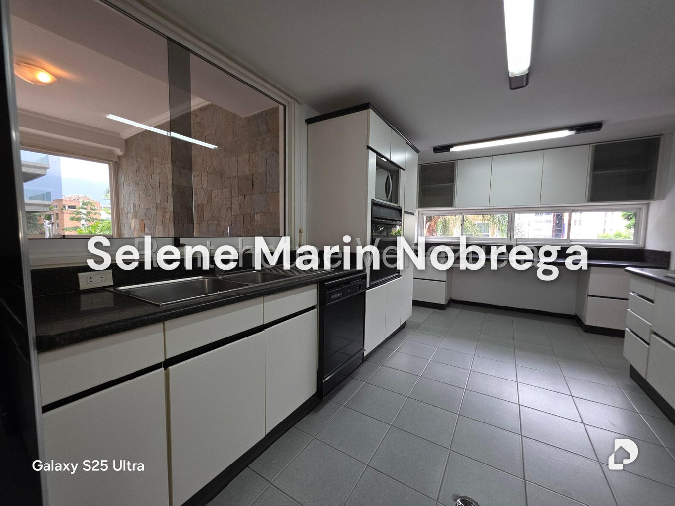 Apartamento en Los Naranjos de las Mercedes, Caracas – 30
