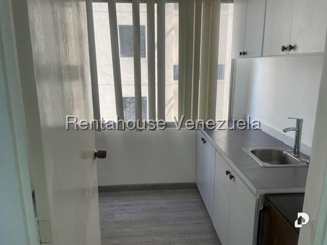 Oficina en Los Caobos, Caracas – 6
