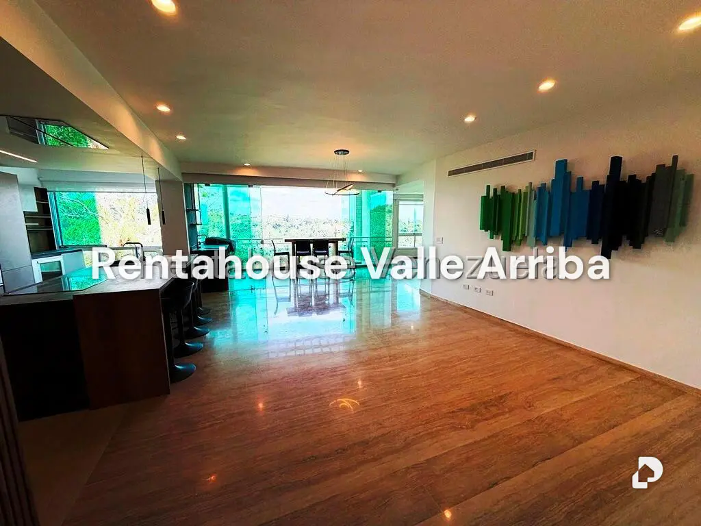 Apartment in La Lagunita Country Club, Caracas – 4