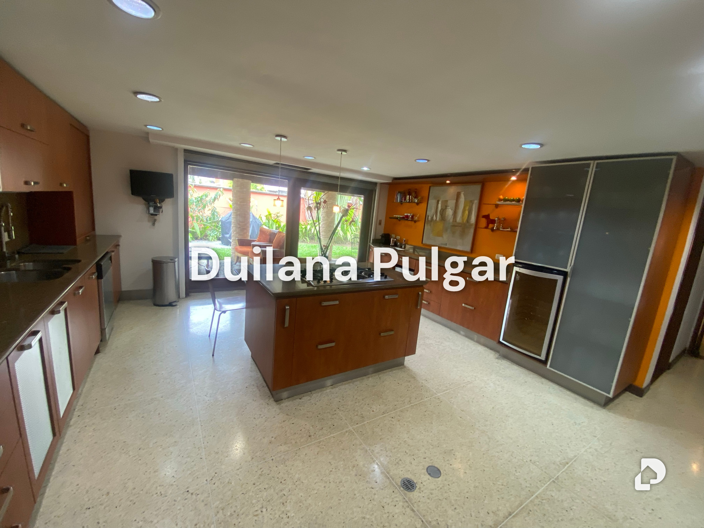Casa en La Lagunita, Caracas – 11