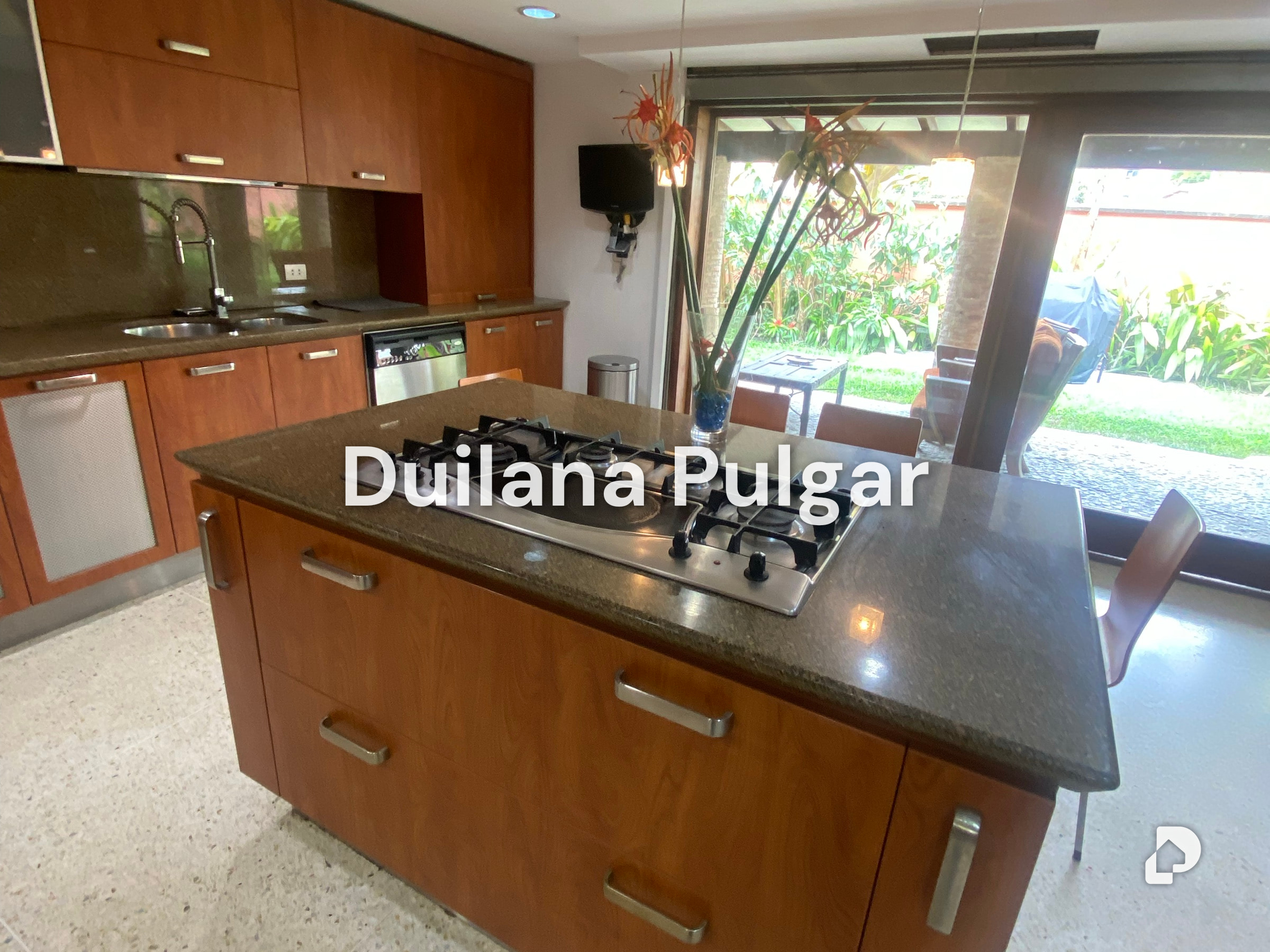 Casa en La Lagunita, Caracas – 14