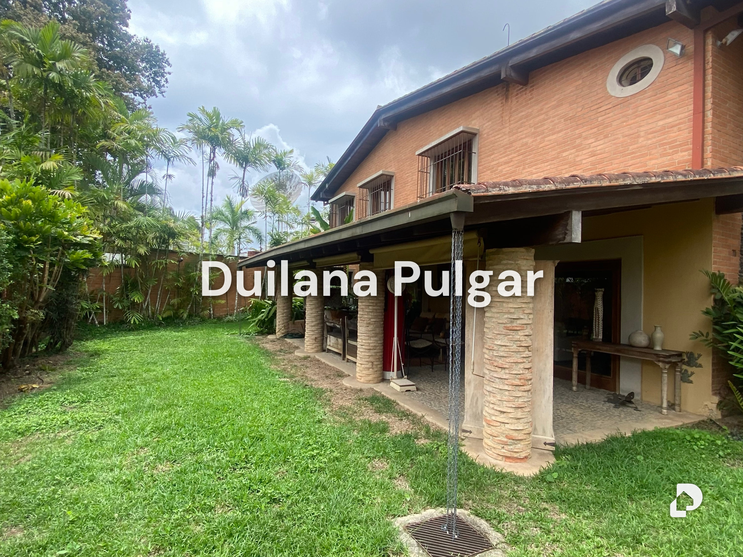 Casa en La Lagunita, Caracas – 29