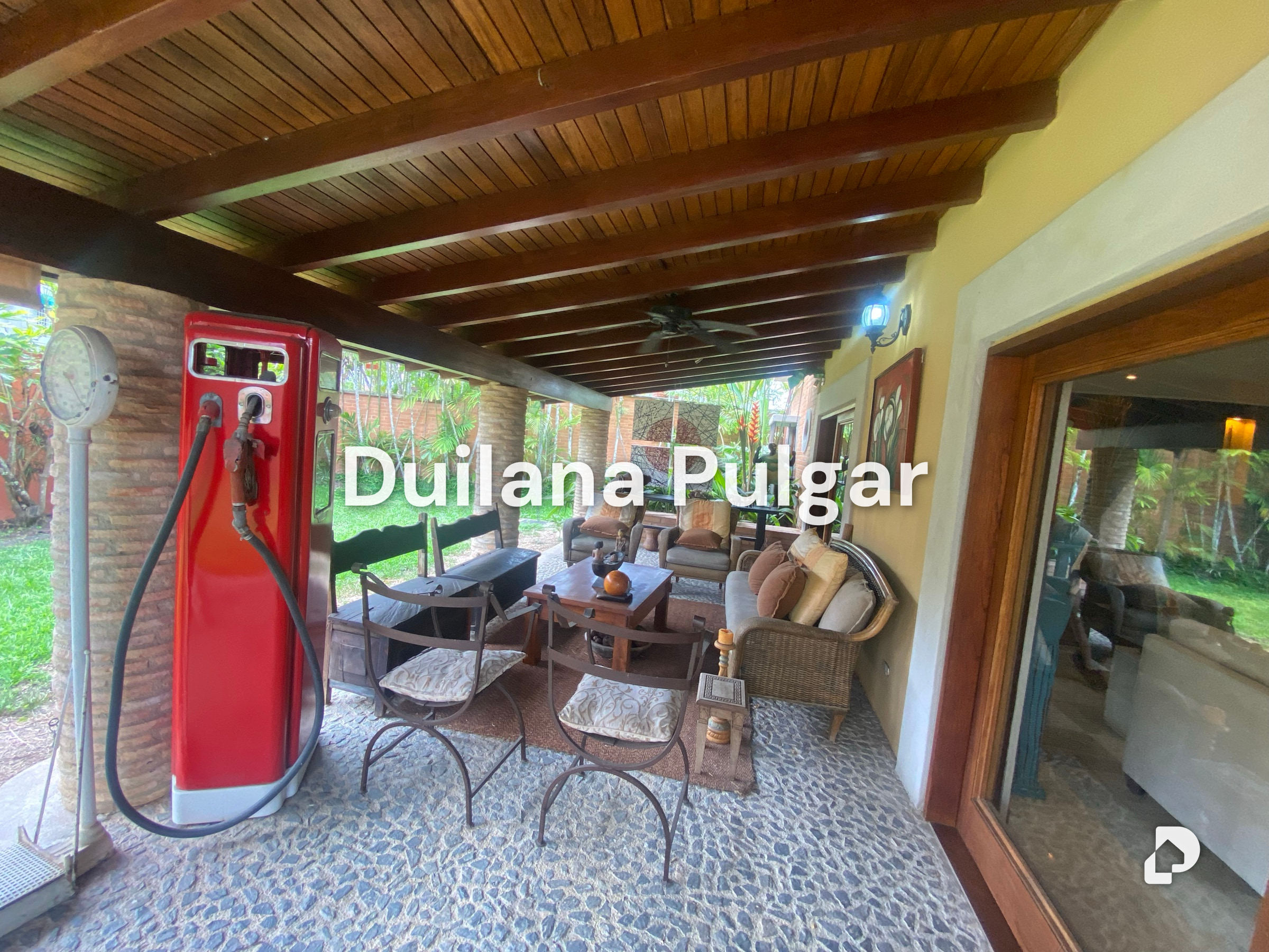 Casa en La Lagunita, Caracas – 30