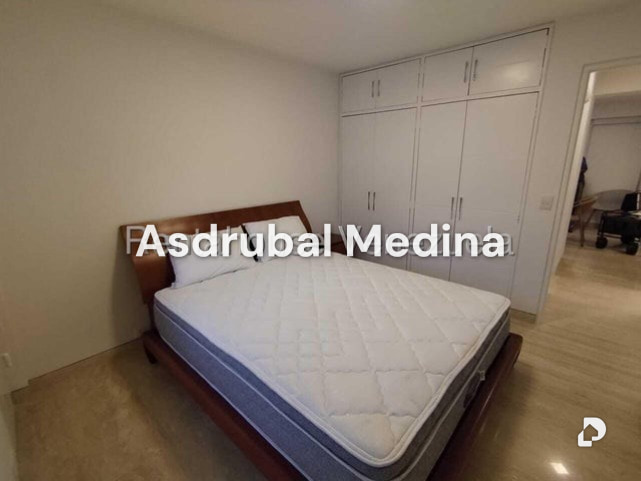 Apartamento en Las Mercedes, Caracas – 9