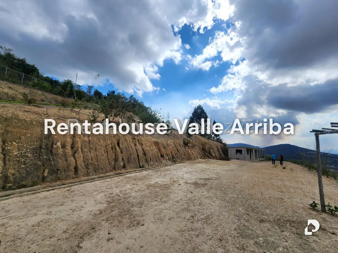 Land in La Trinidad, Caracas – 6
