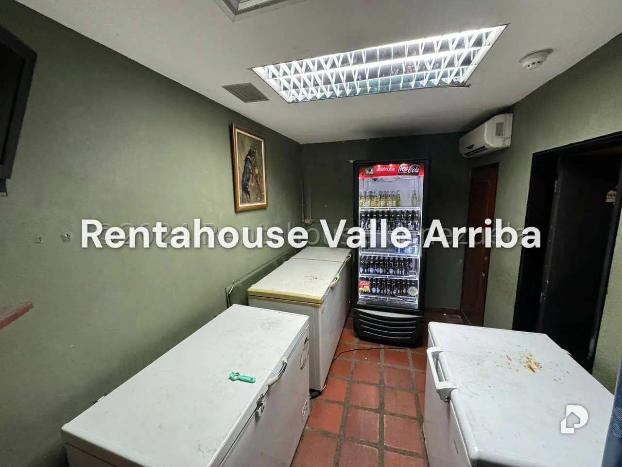 Local comercial en Boleíta Sur, Caracas – 13