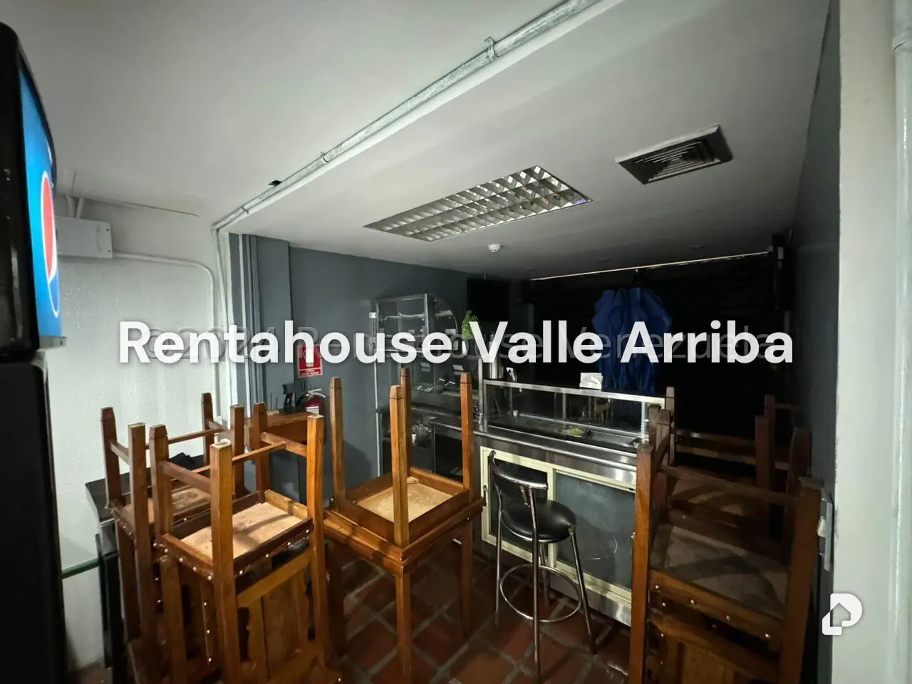 Local comercial en Boleíta Sur, Caracas – 11