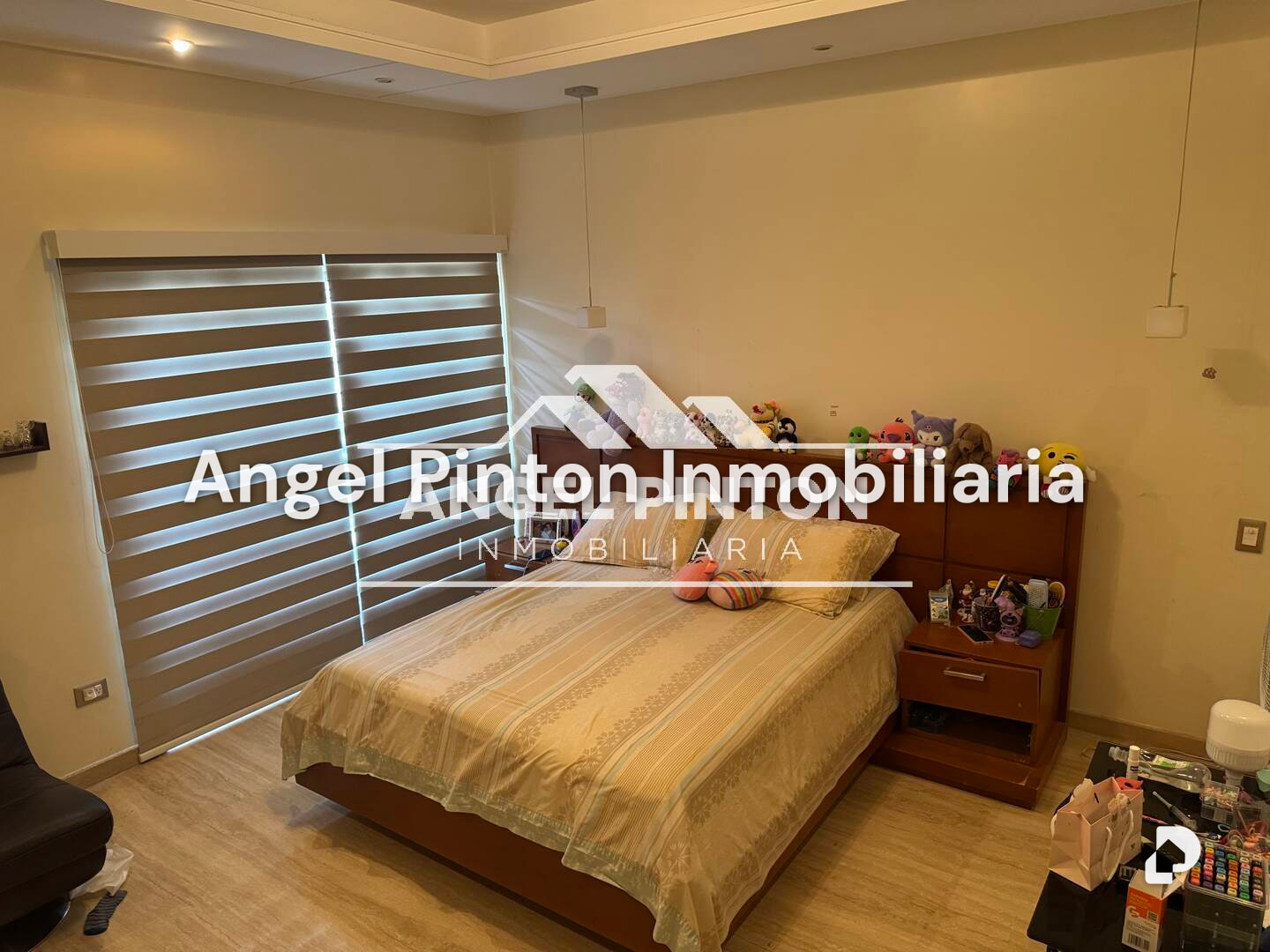 Casa en Avenida Universidad, Maracaibo – 13