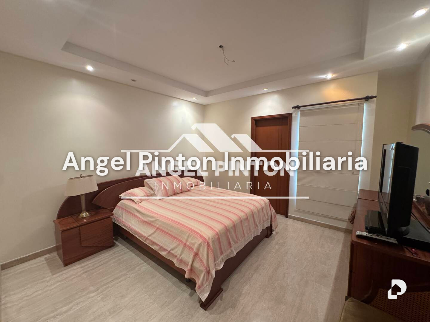 Casa en Avenida Universidad, Maracaibo – 6