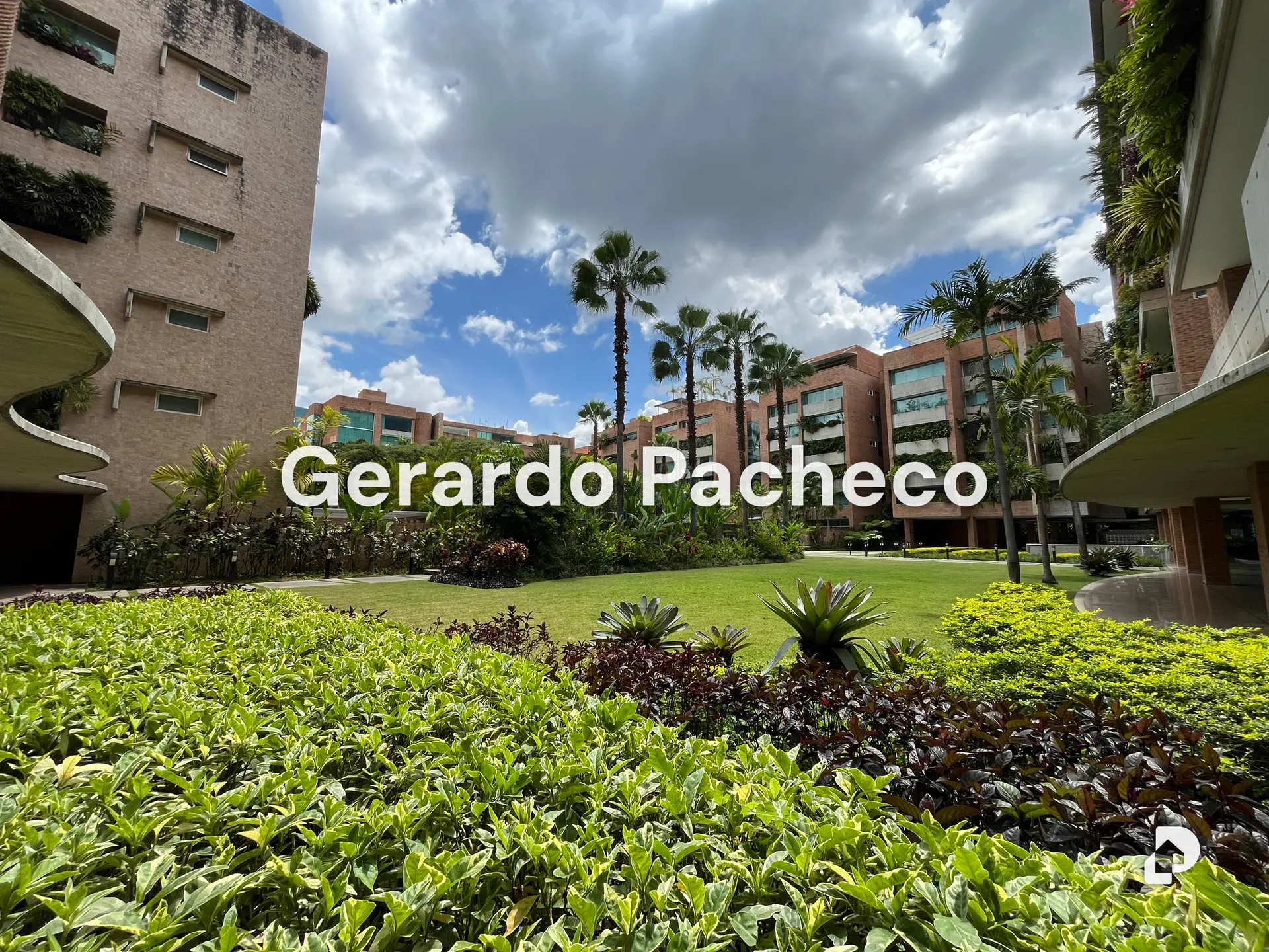 Apartamento en Campo Alegre, Caracas – 2