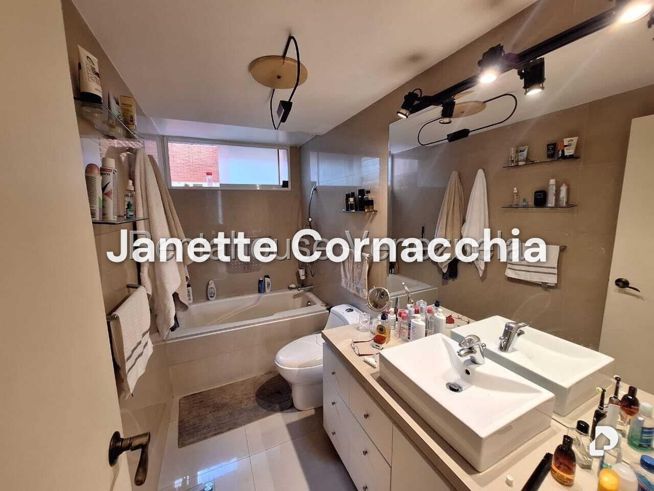 Apartamento en Campo Alegre, Caracas – 14