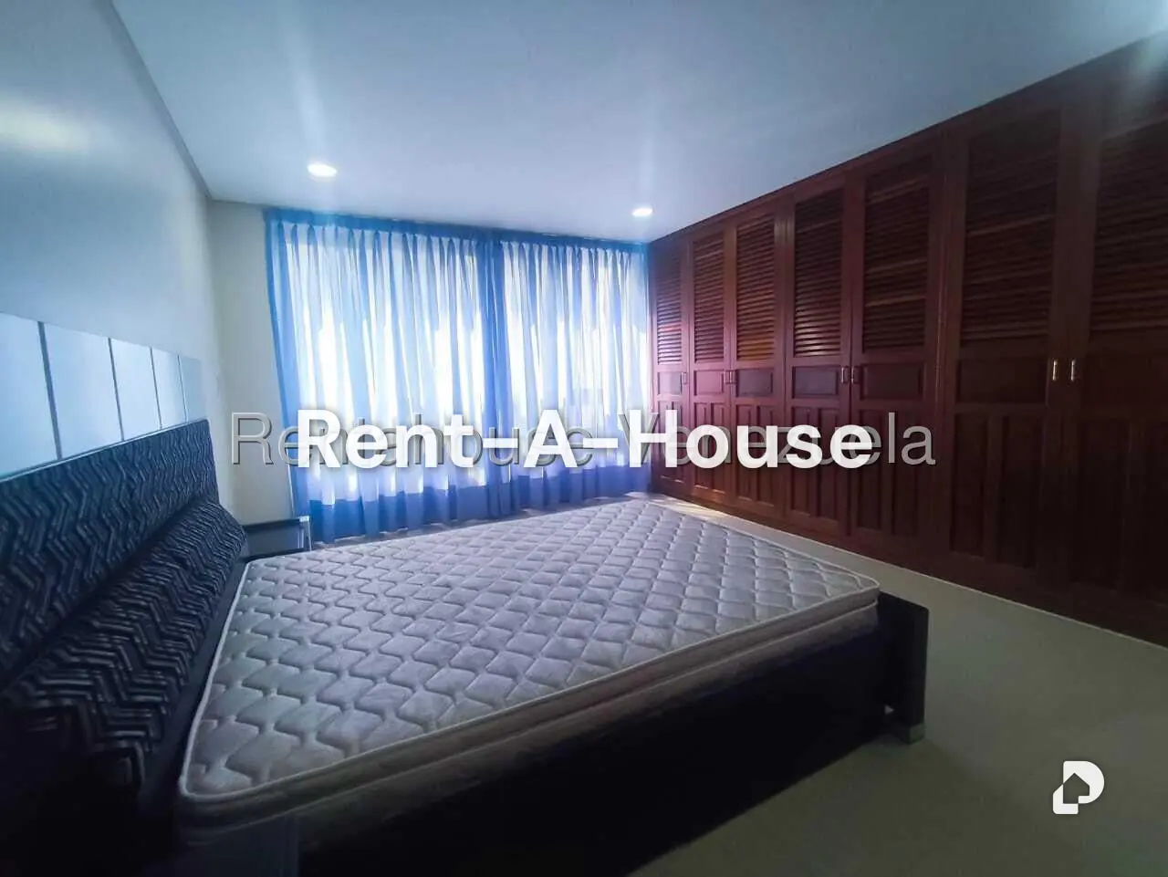Apartamento en Altamira, Caracas – 22