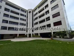 Apartment in Altamira, Caracas - 1