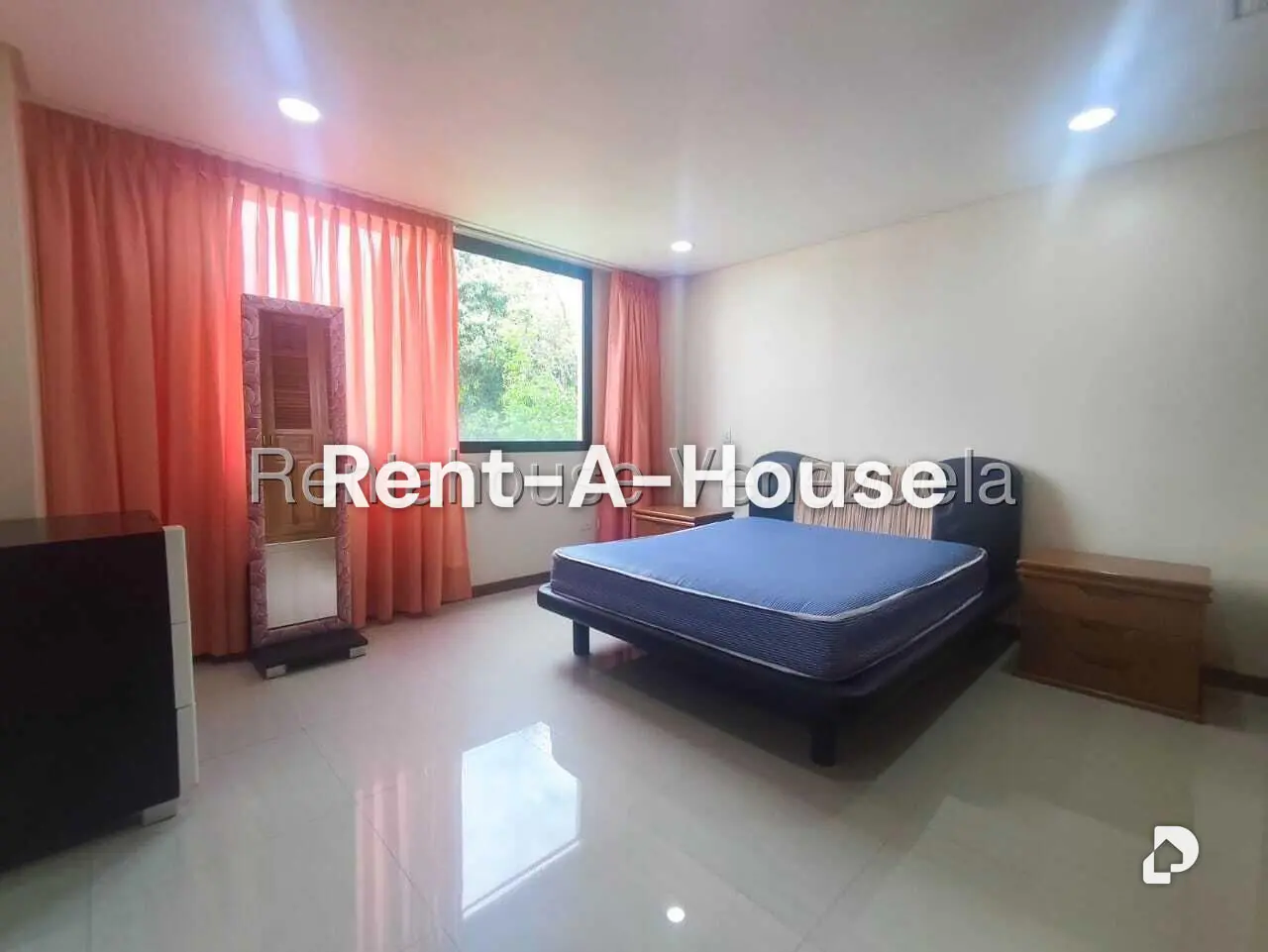 Apartamento en Altamira, Caracas – 24