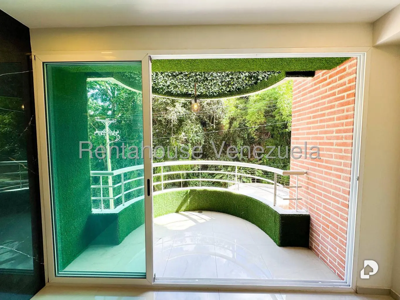 Apartamento en Santa Fe Sur, Caracas – 16