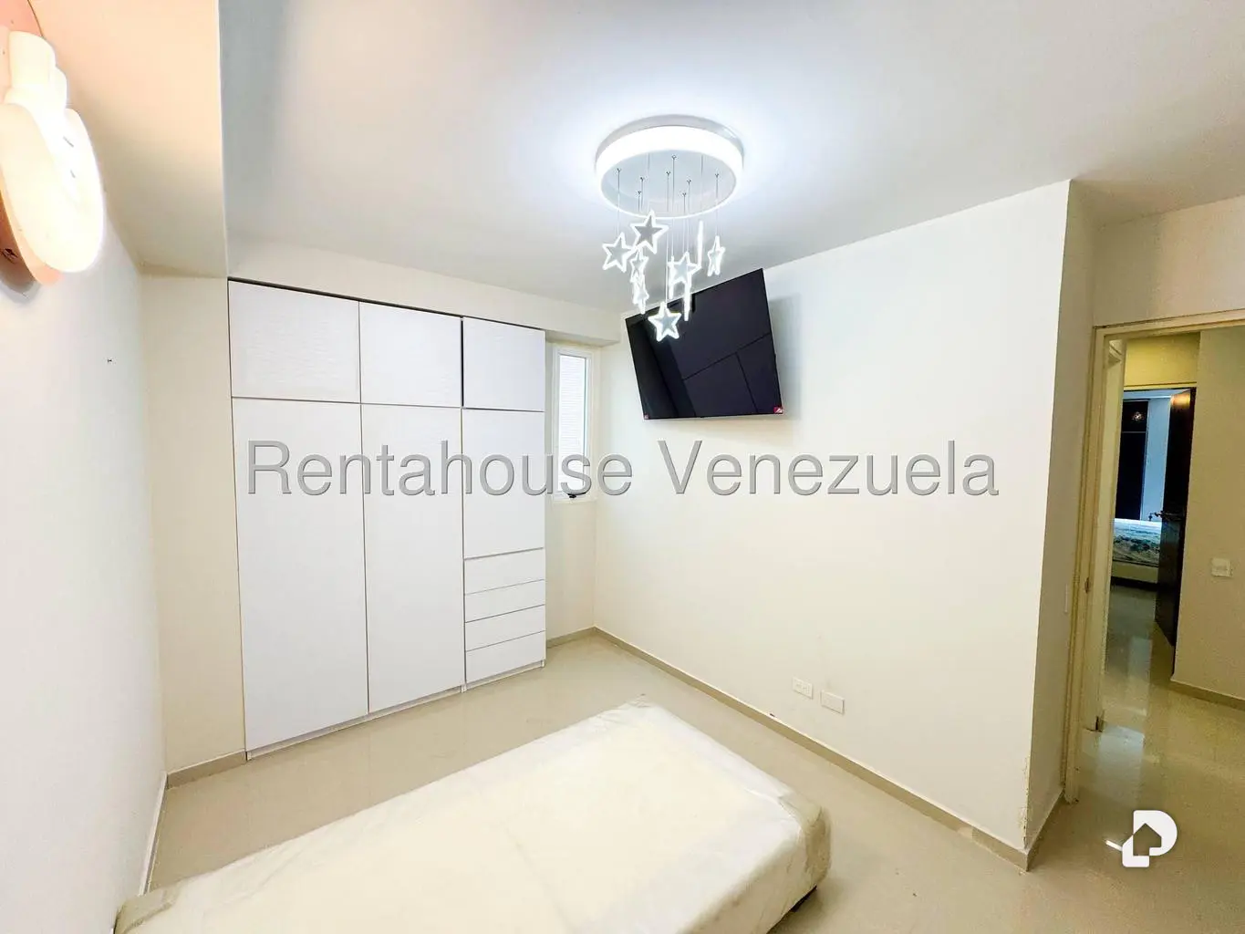 Apartamento en Santa Fe Sur, Caracas – 31