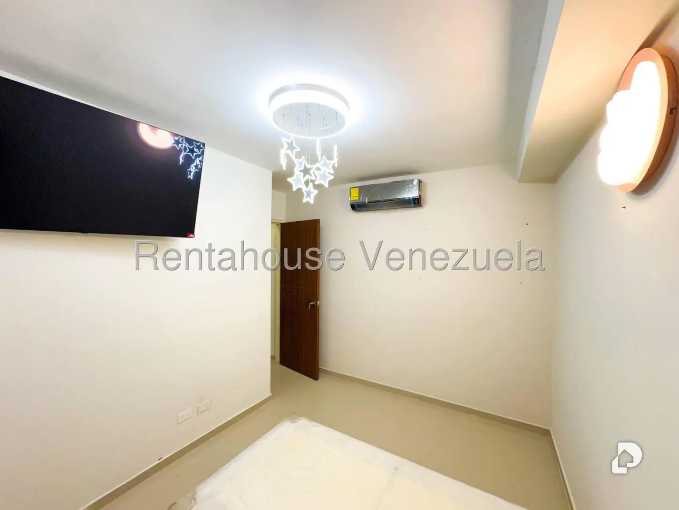 Apartamento en Santa Fe Sur, Caracas – 30