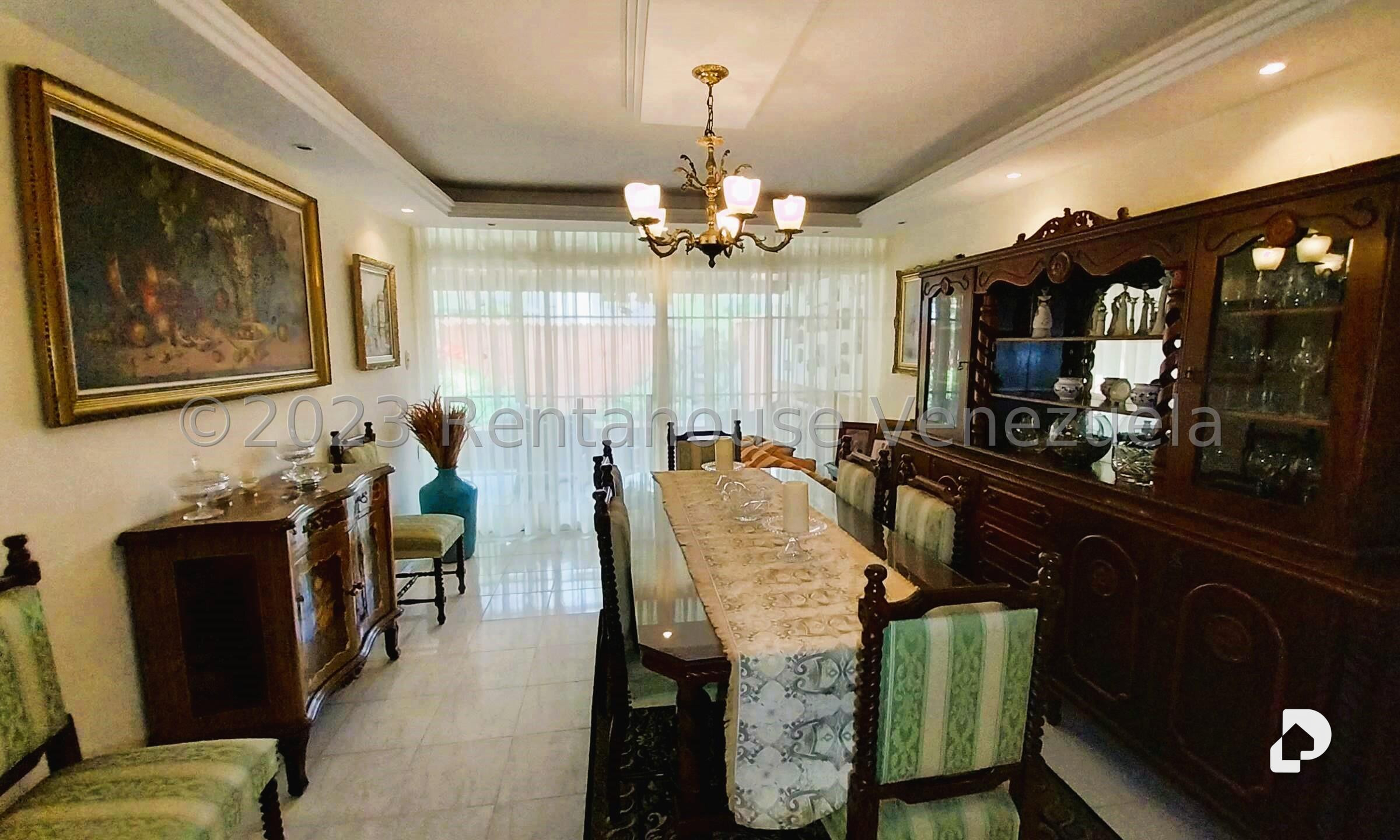 Casa en Alto Prado, Caracas – 10