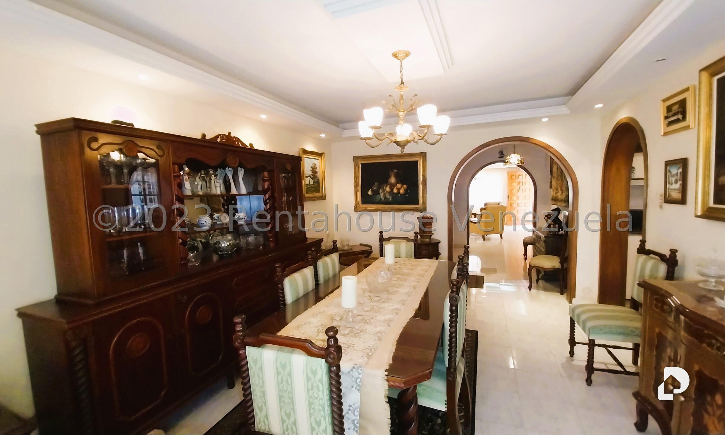 Casa en Alto Prado, Caracas – 9